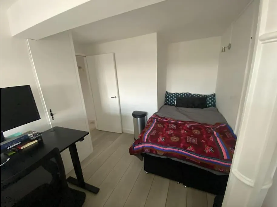 Luxury Artistic 2 Bedroom W/Balcony-Great Location Central Londres 0*,  Royaume-Uni
