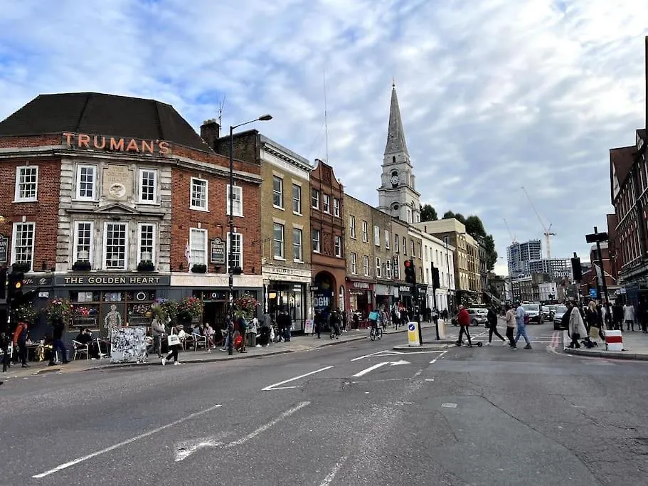 Luxury Artistic 2 Bedroom W/Balcony-Great Location Central Londres Appartement